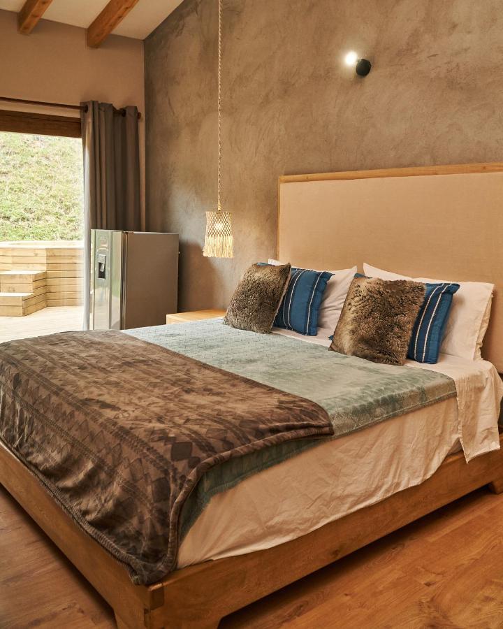 Bleu Hills Glamping Llanogrande Hotel Rionegro Bagian luar foto
